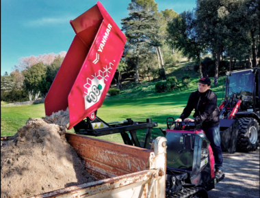 Découvrez le nouveau mini dumper C08e de Yanmar